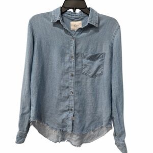 Rails Women’s Chambray Blue Denim Distressed Button Front Shirt Size XS
